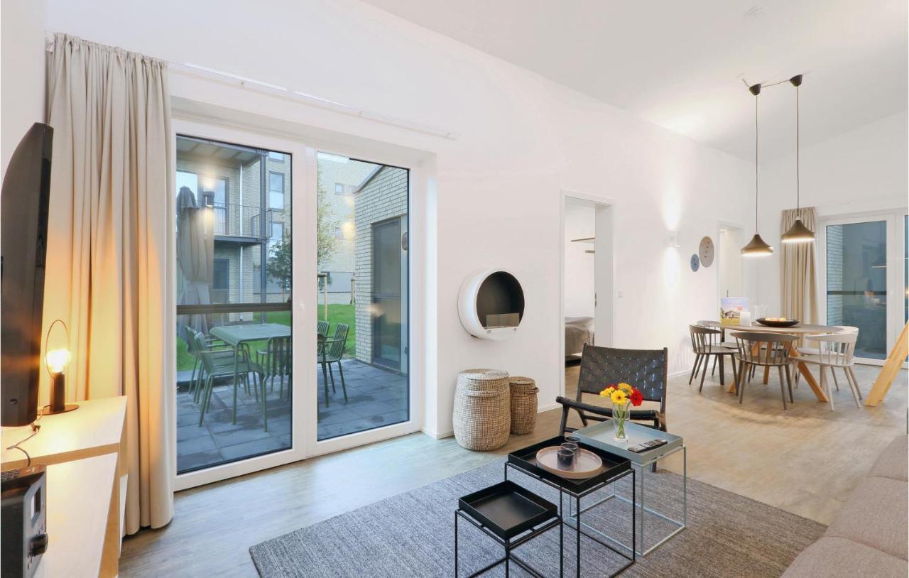 2 Bedroom Gorgeous Home In Lembruch-Duemmer See Room photo